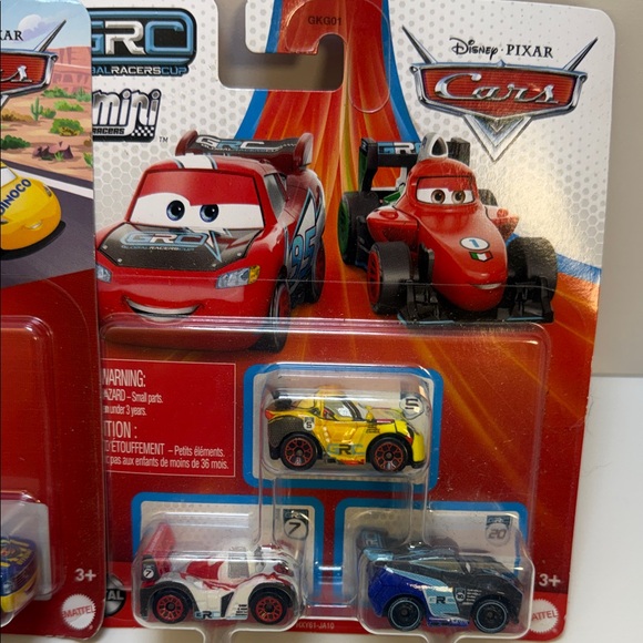 Pixar Cars Mini Racers Set - Picture 7 of 7
